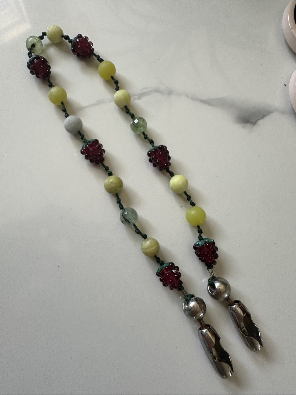 🍇 Ossa NY Beaded Glass Grapes and gemstone phone chain - rare!